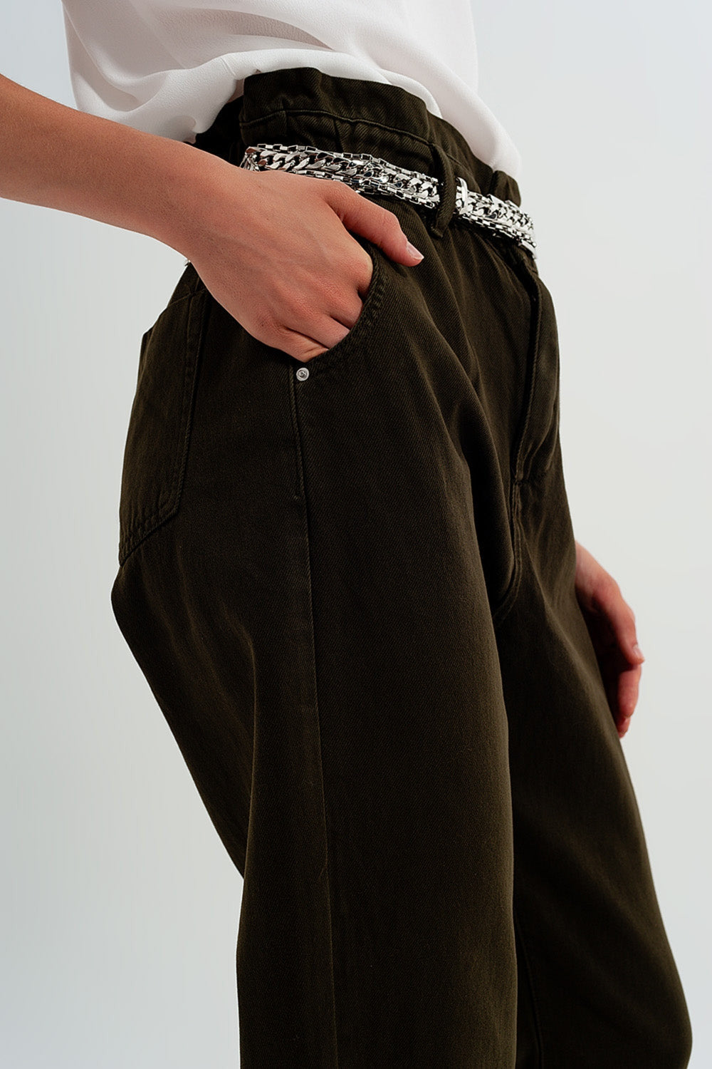 Dad Jeans With Paper Bag Waist in Khaki-4